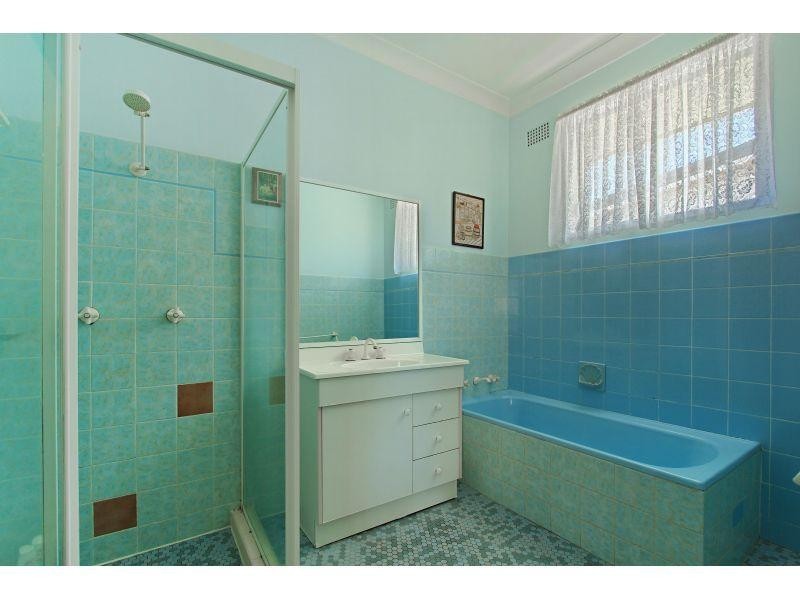 202 Farmborough Road, Farmborough Heights NSW 2526