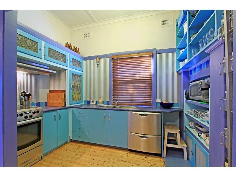 60 Gladstone Avenue, Wollongong NSW 2500