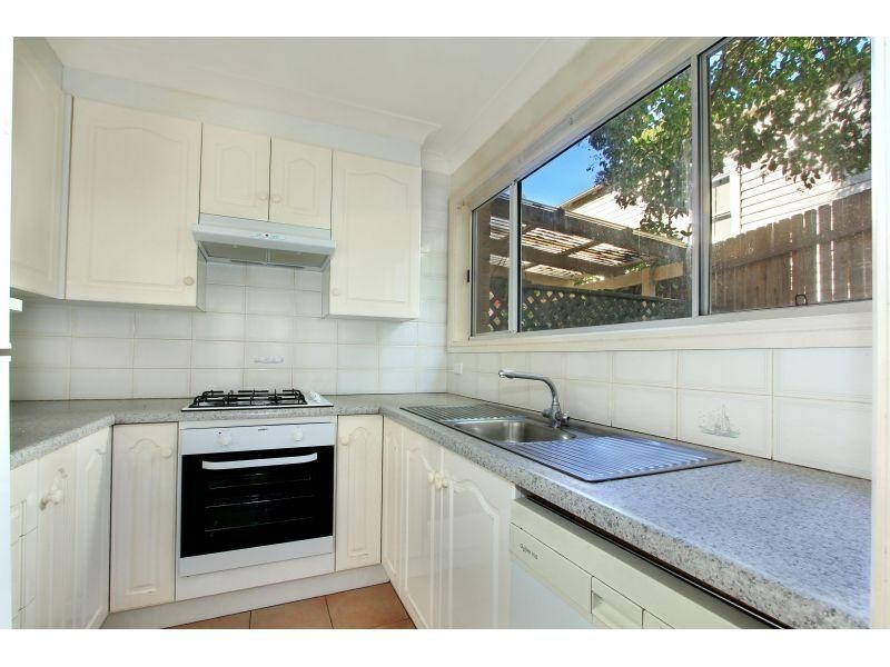 2/18 Mangerton Road, Mangerton NSW 2500