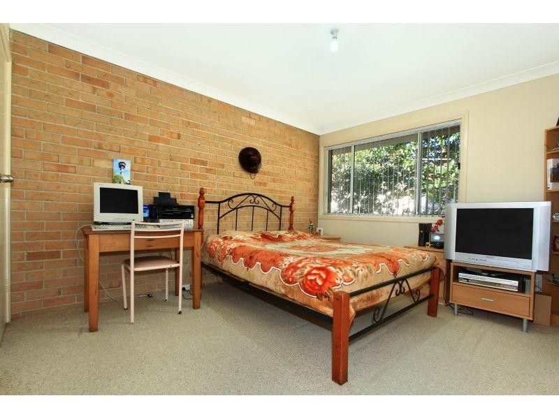 2/18 Mangerton Road, Mangerton NSW 2500