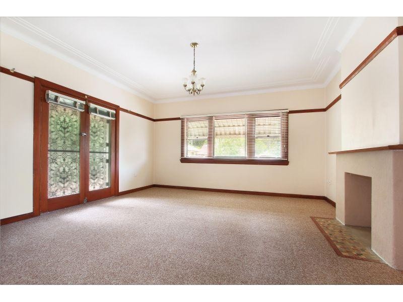 2 Toorak Avenue, Mangerton NSW 2500