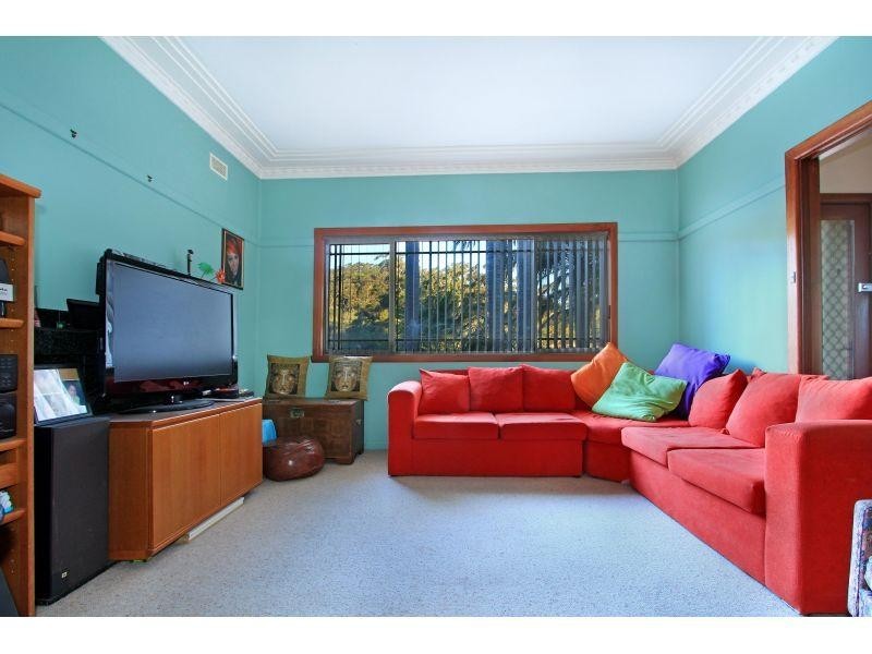 14 Mcarthur Parade, Mangerton NSW 2500