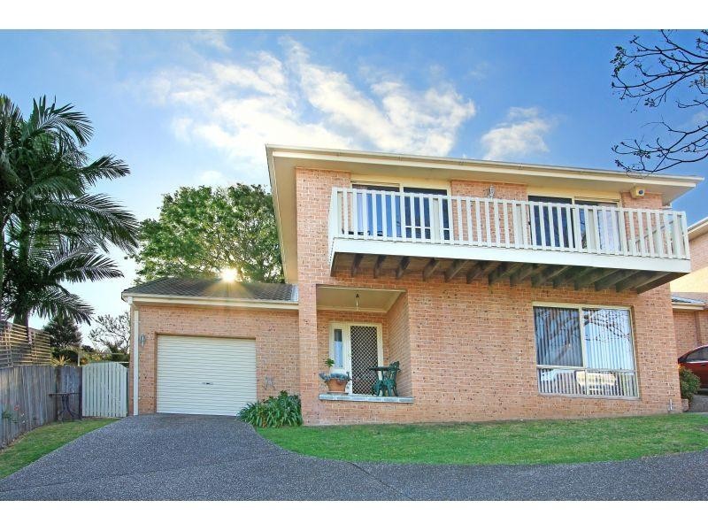 1/10 William Street, Unanderra NSW 2526