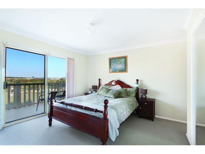 1/10 William Street, Unanderra NSW 2526