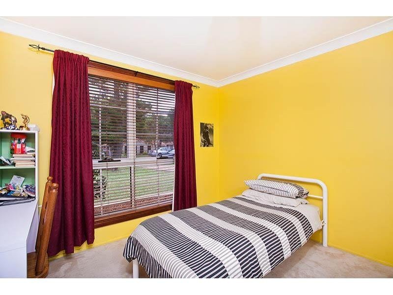 11 Govett Crescent, Figtree NSW 2525