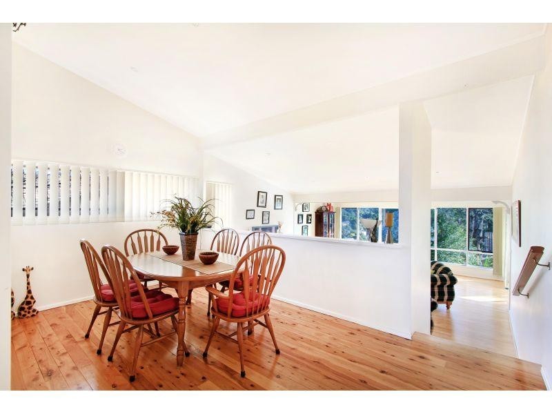 18 Evelyn Avenue, Figtree NSW 2525