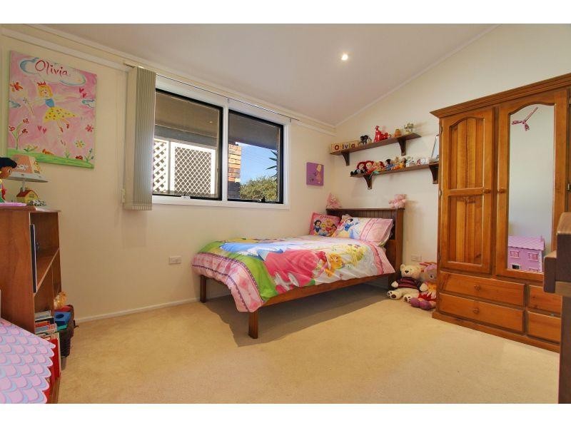 18 Evelyn Avenue, Figtree NSW 2525