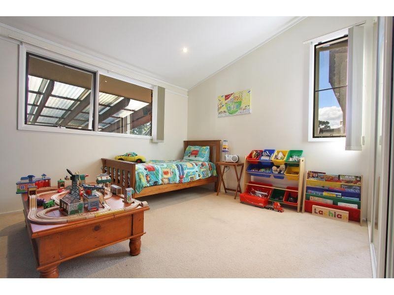 18 Evelyn Avenue, Figtree NSW 2525