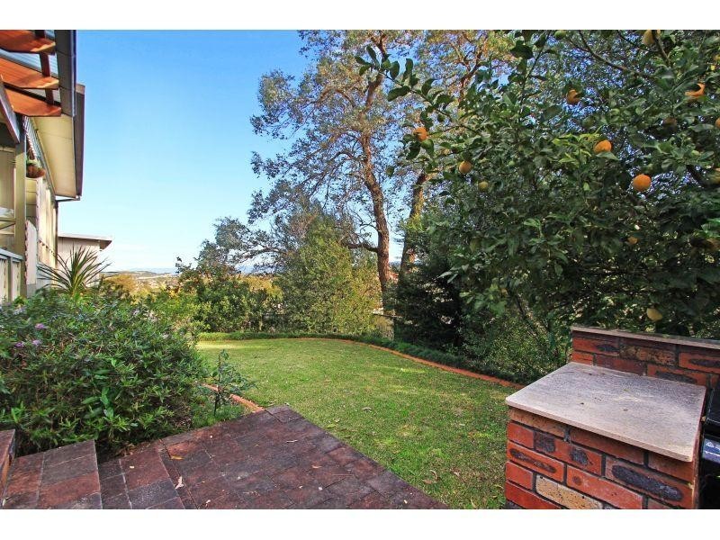 18 Evelyn Avenue, Figtree NSW 2525