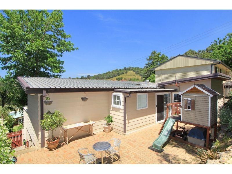 133 Koloona Avenue, Mount Keira NSW 2500