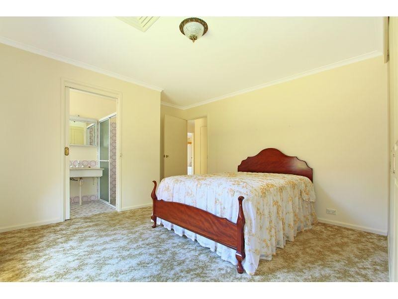 3 Ravenwood Place, Mount Keira NSW 2500