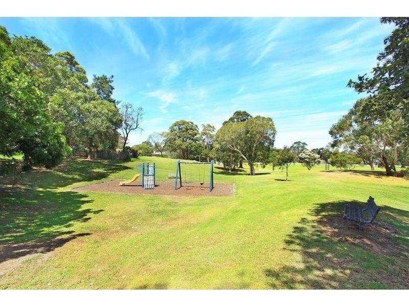 3 Ravenwood Place, Mount Keira NSW 2500