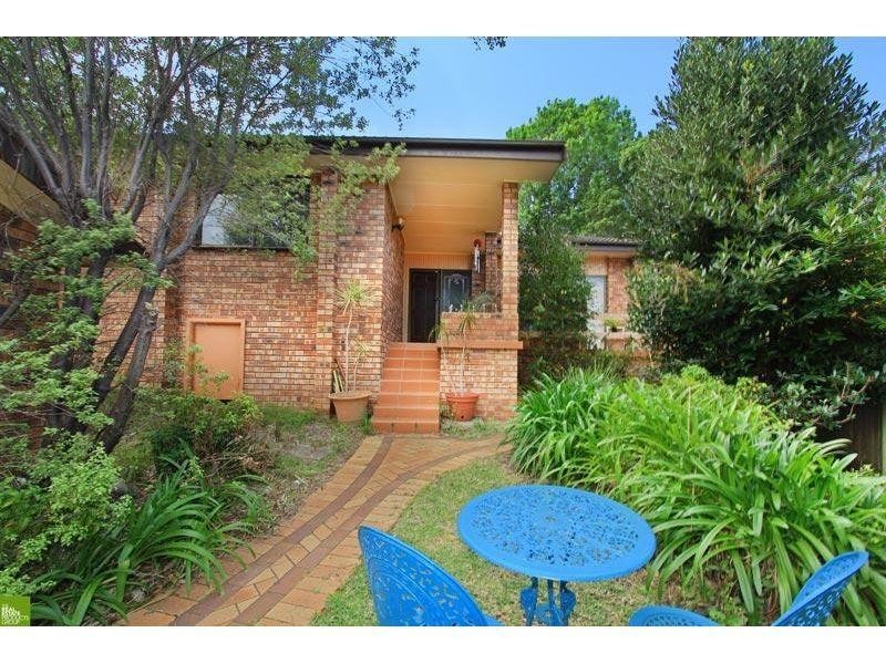 12 Ambleside Avenue, Mount Keira NSW 2500