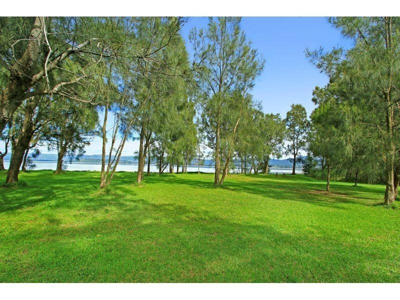 26 Windang Road, Primbee NSW 2502