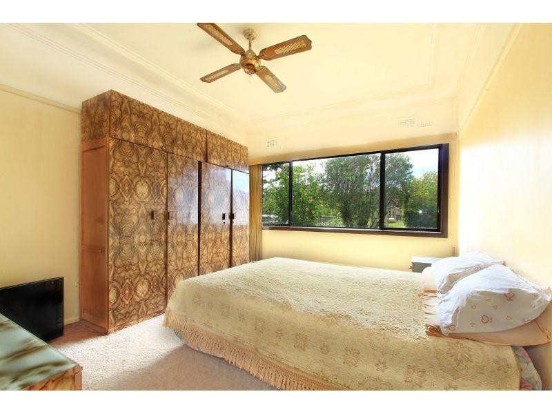 26 Windang Road, Primbee NSW 2502