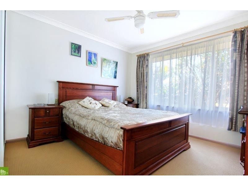 20 Cleverdon Crescent, Figtree NSW 2525