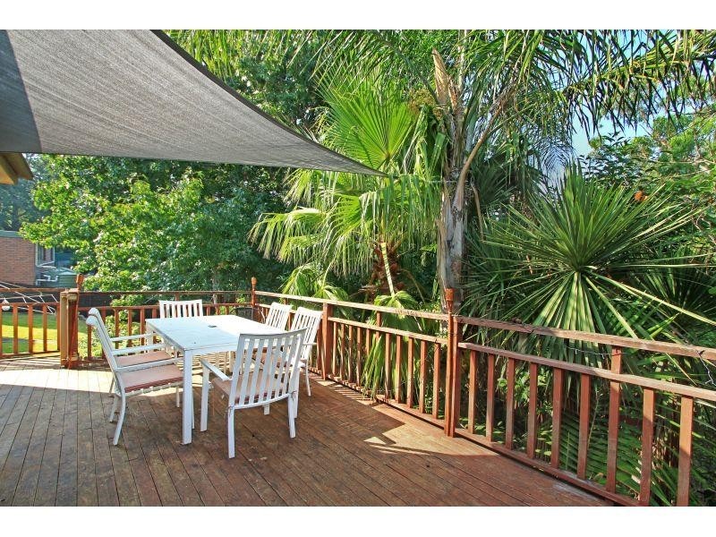 7 St Johns Avenue, Mangerton NSW 2500