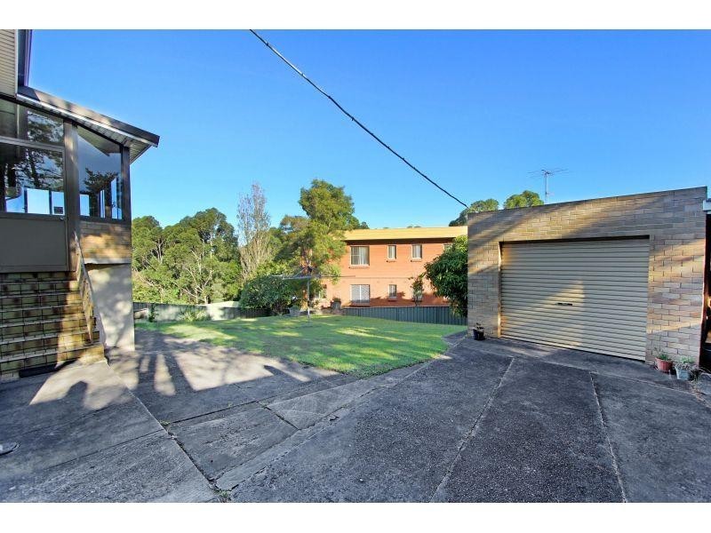 13 Reserve Street, West Wollongong NSW 2500