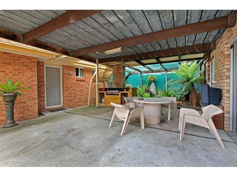 40 Devonshire Crescent, Oak Flats NSW 2529