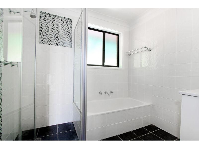 245 Cordeaux Road, Mount Kembla NSW 2526
