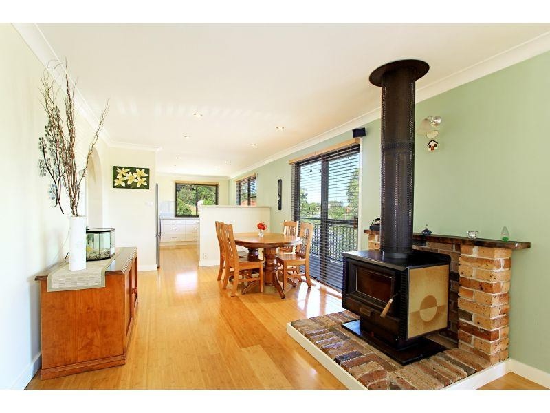 129 Koloona Avenue, Mount Keira NSW 2500