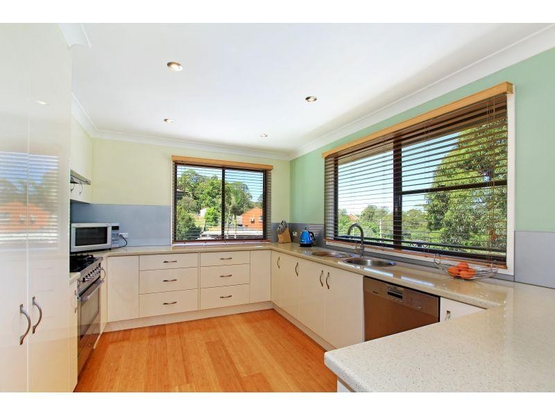 129 Koloona Avenue, Mount Keira NSW 2500