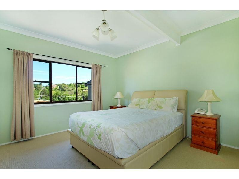 129 Koloona Avenue, Mount Keira NSW 2500
