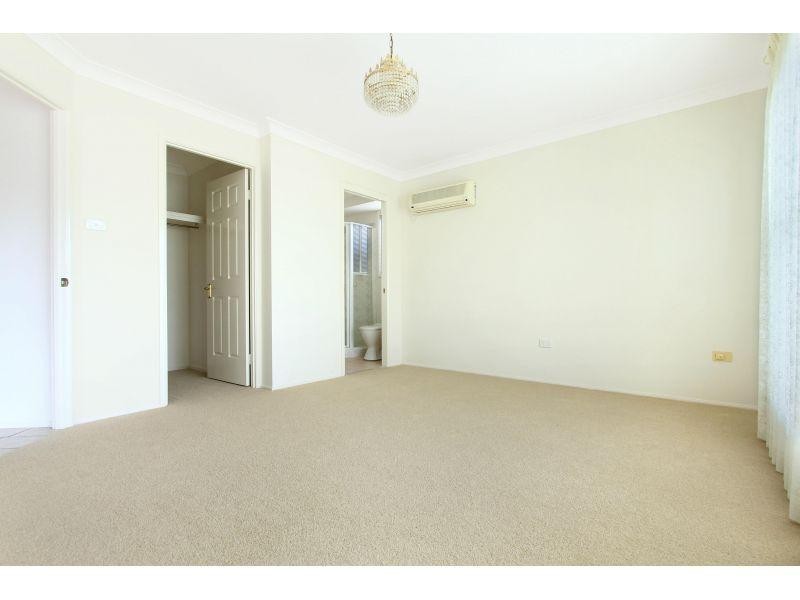 21 Robins Creek Drive, Horsley NSW 2530