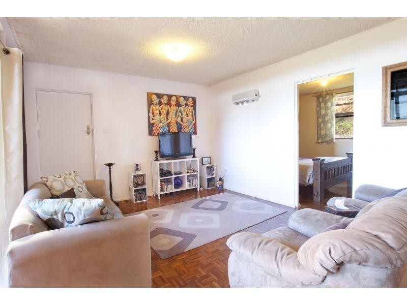 14/1 Powell Street, Mangerton NSW 2500