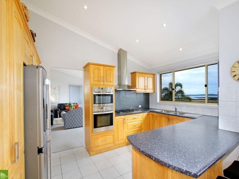 179 Farmborough Road, Farmborough Heights NSW 2526