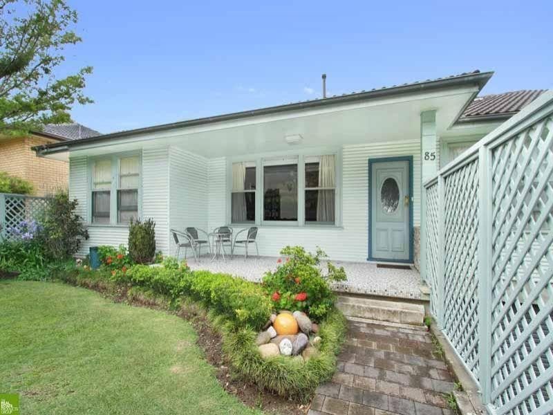 85 Bridge Street, Coniston NSW 2500