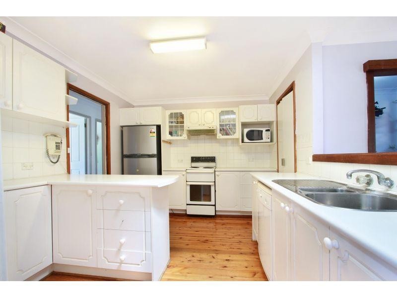 6 Partridge Place, Figtree NSW 2525