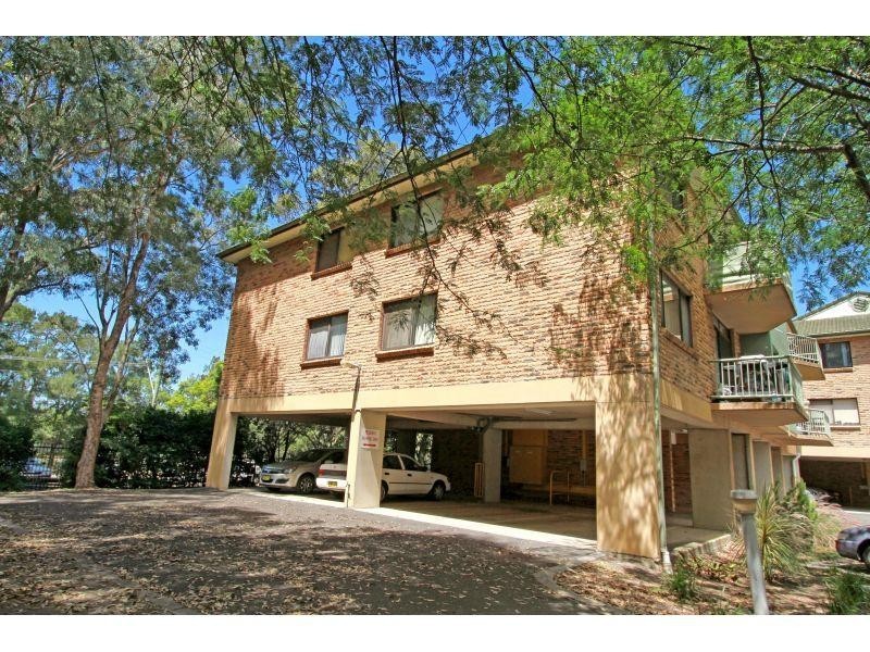 12/2-4  Hindmarsh Avenue, North Wollongong NSW 2500