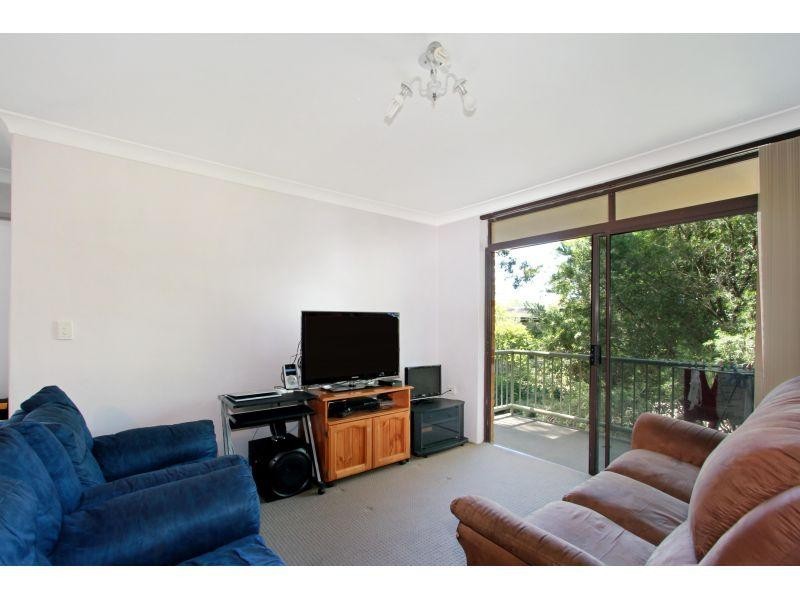 12/2-4  Hindmarsh Avenue, North Wollongong NSW 2500