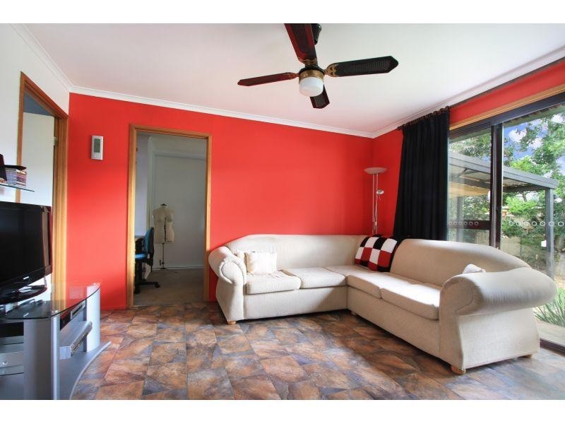 32 Ritchie Crescent, Horsley NSW 2530