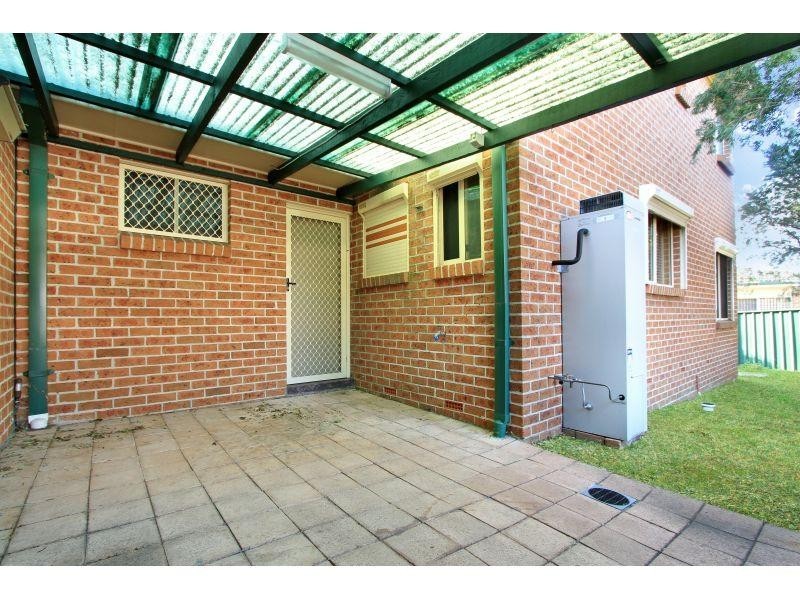 2/59 Greene Street, Warrawong NSW 2502