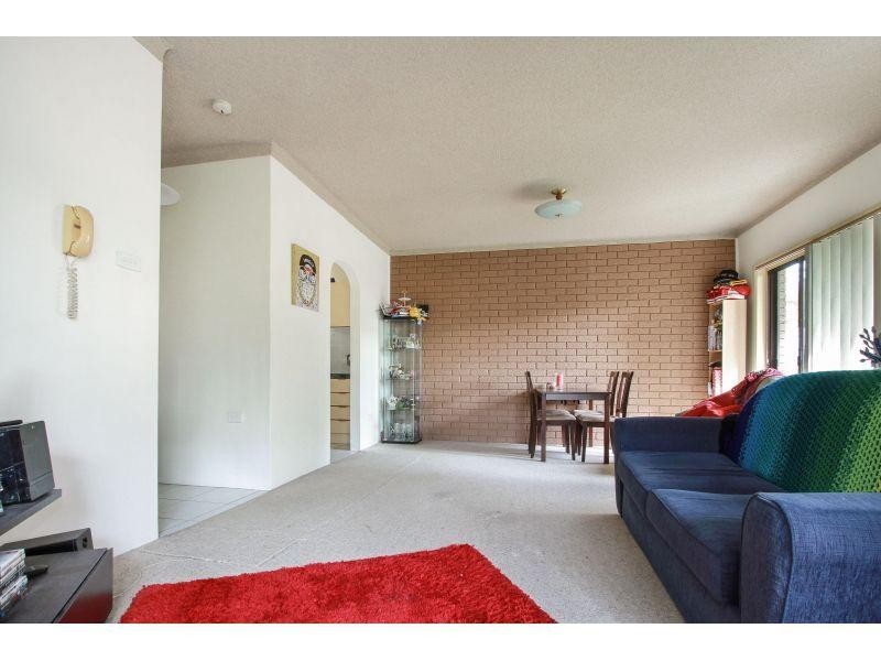 2/24  Church Street, Wollongong NSW 2500