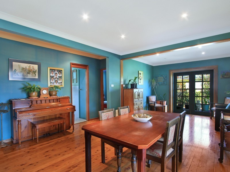 3 Cypress Avenue, Figtree NSW 2525