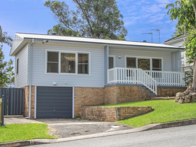 72 St Johns Avenue, Mangerton NSW 2500