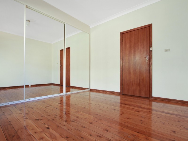 50 Third Avenue, Port Kembla NSW 2505