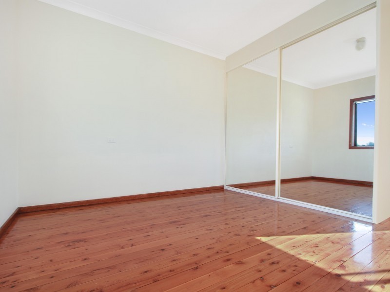 50 Third Avenue, Port Kembla NSW 2505