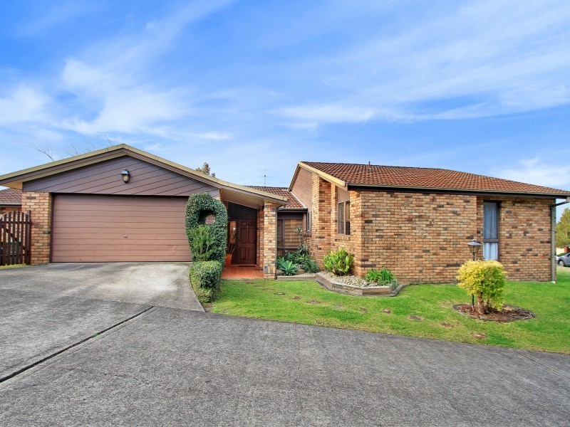 38 Marril Circuit, Cordeaux Heights NSW 2526