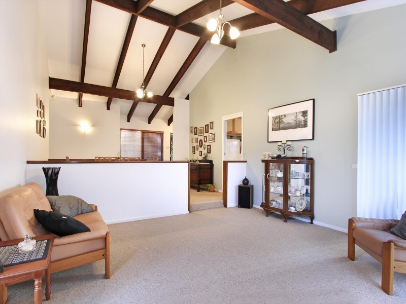 38 Marril Circuit, Cordeaux Heights NSW 2526