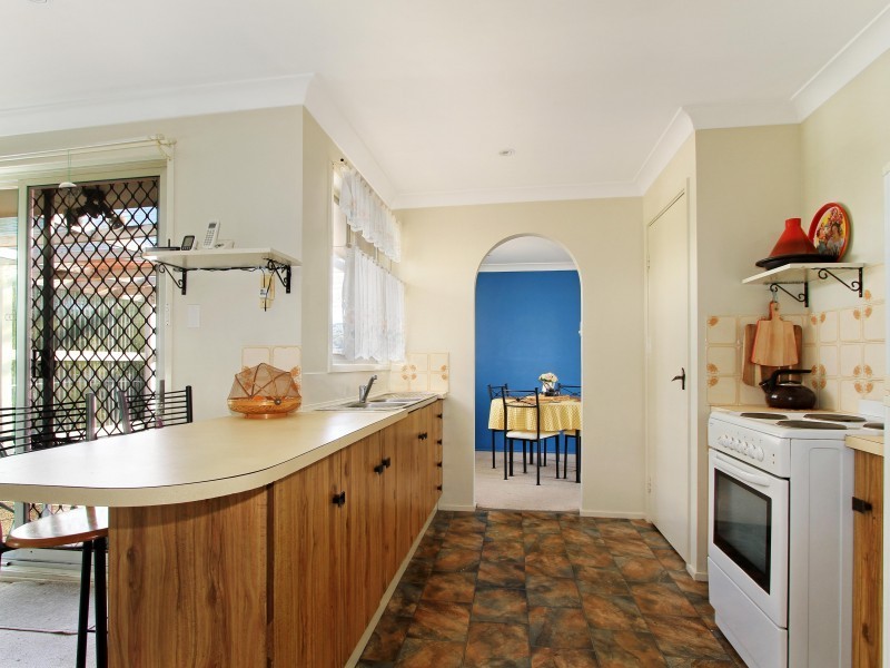 121 Cummins Street, Unanderra NSW 2526