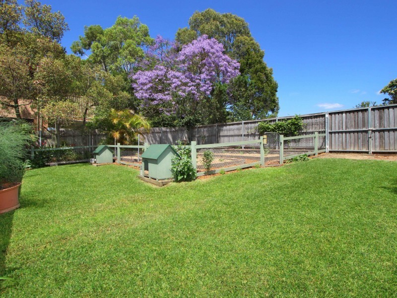 18 Highview Drive, Farmborough Heights NSW 2526