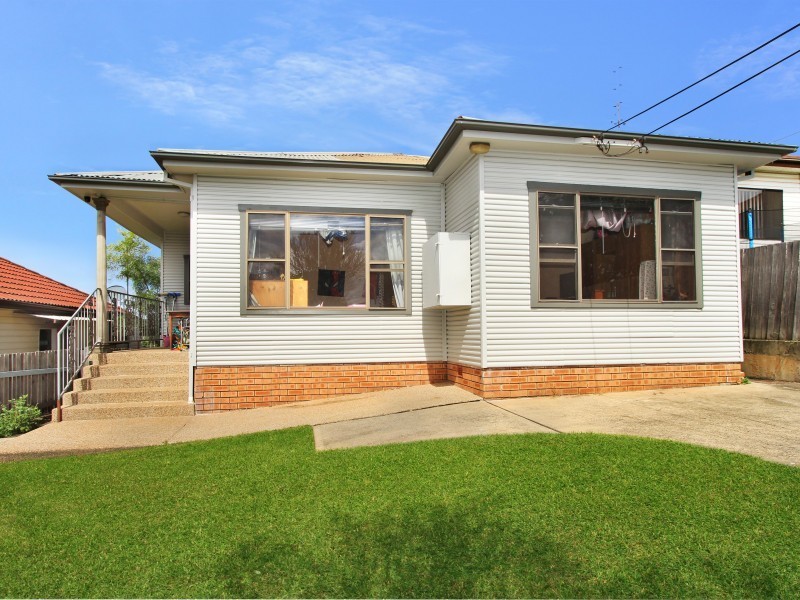 37  Lackawanna Street, Cringila NSW 2502