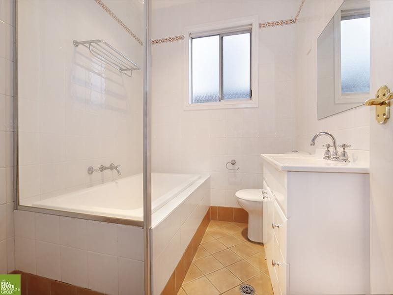 44 Cawley Street, Bellambi NSW 2518