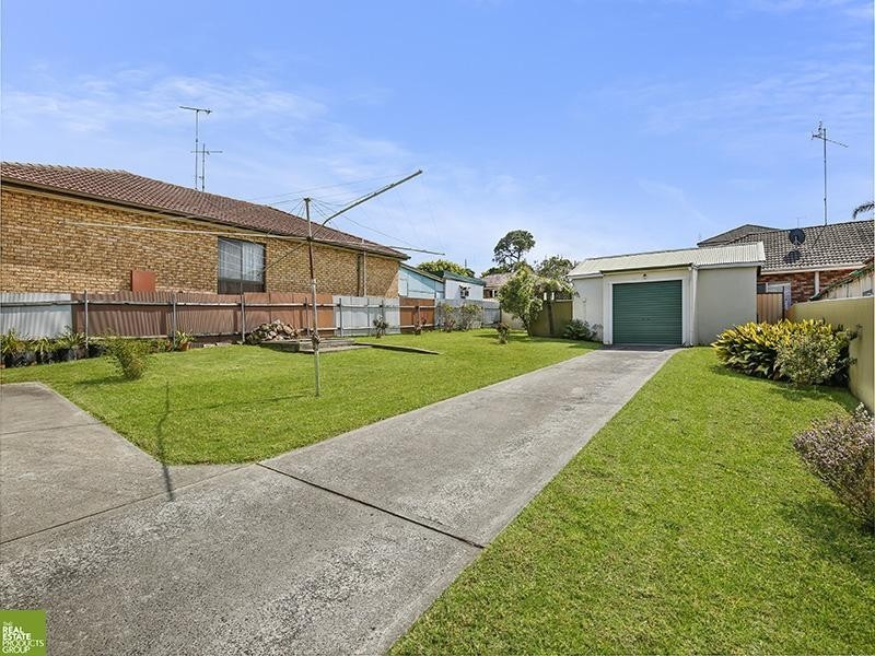 35 Allan Street, Port Kembla NSW 2505