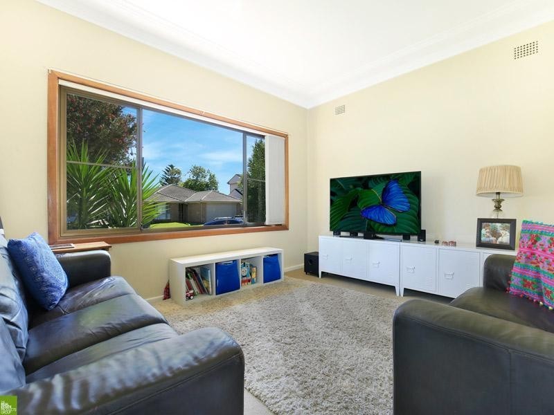 9 Tamblin Street, Fairy Meadow NSW 2519
