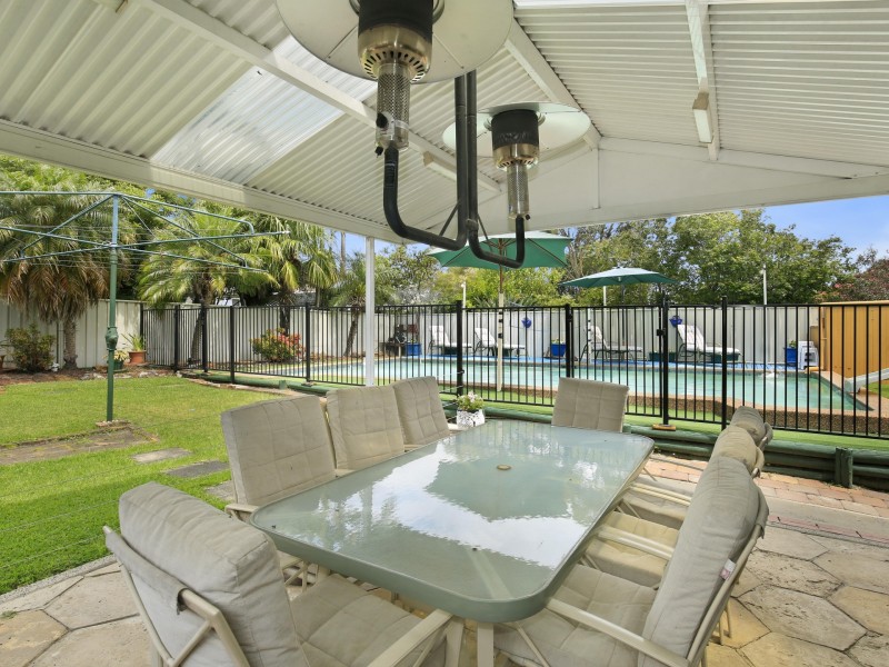 7 Mountain View Crescent, Figtree NSW 2525